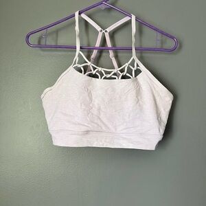 Lorna Jane Lavender Strappy Sports Bra